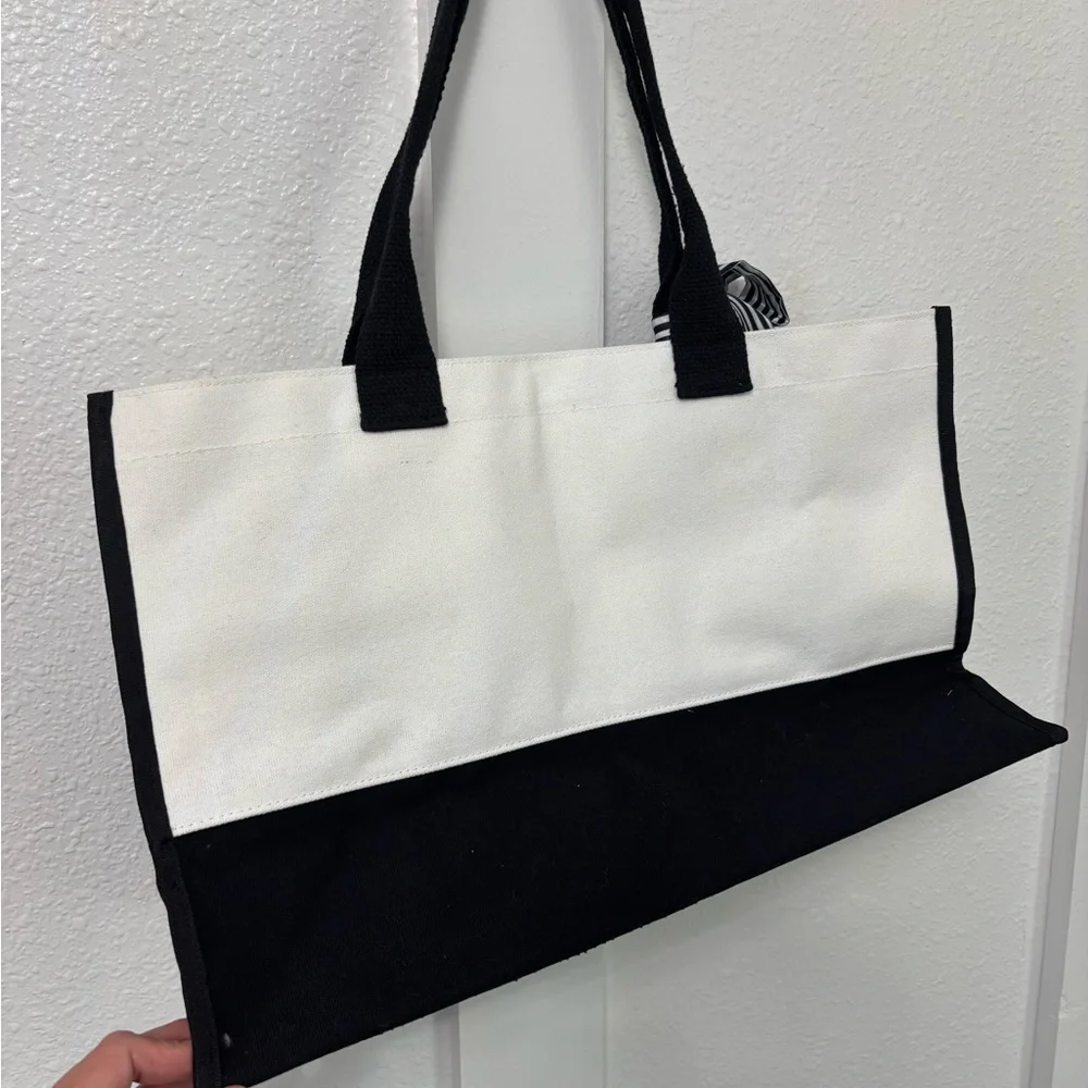 NWOT Black and White Tote Bag with S Monogram